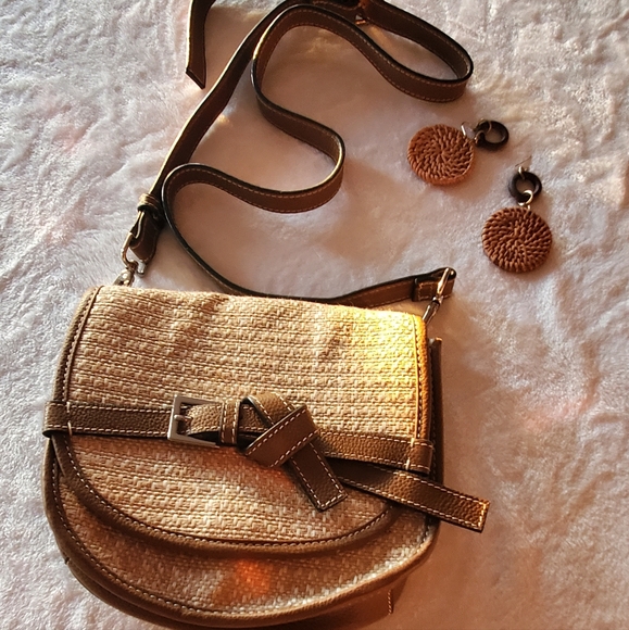 Handbag - Picture 3 of 9